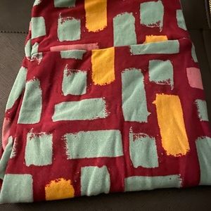 COPY - LuLaRoe OS leggings size 2-12